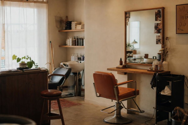 The Corner Barber (Atelier Annette)