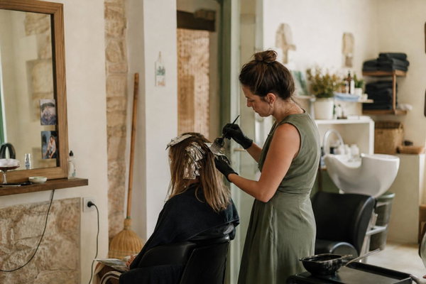DAVRA BARBER SHOP