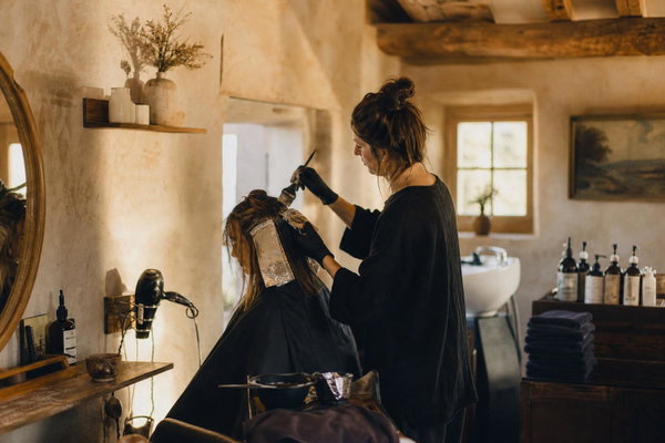 Mokotowska 55 Hair stylist