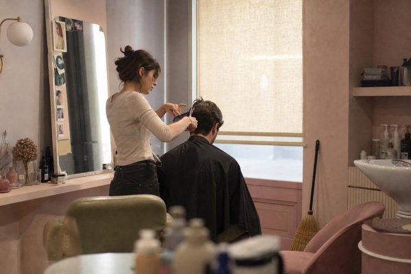 Lucyna Salon